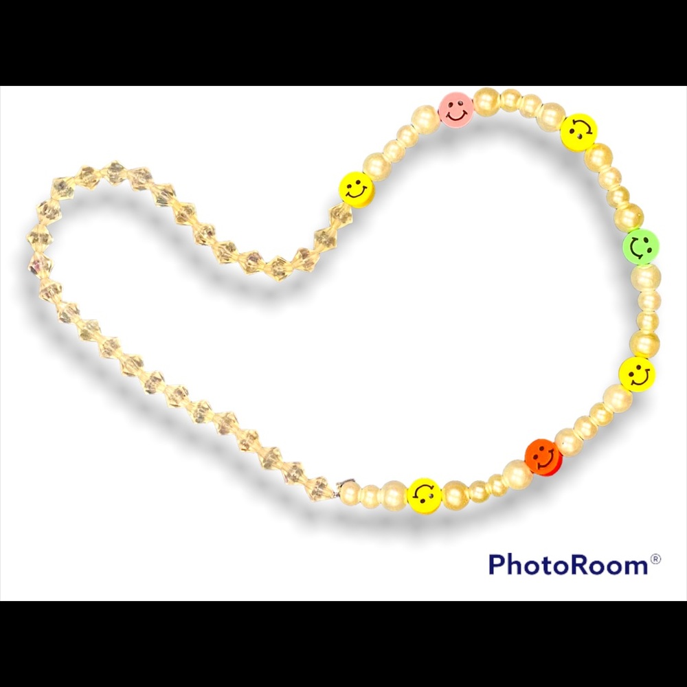 Beaded necklace may vary in pattern